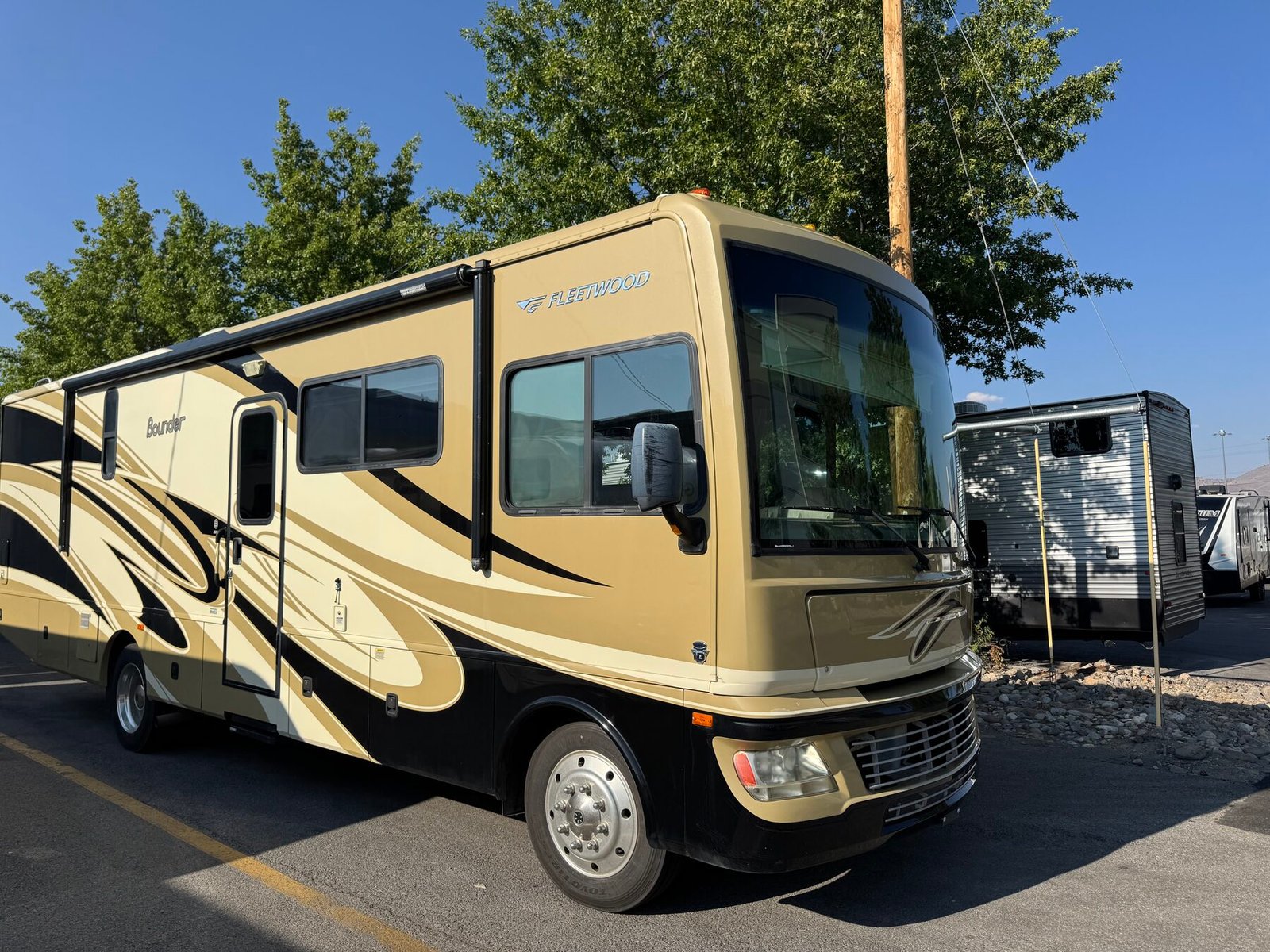 The Bounder, picked up in Reno